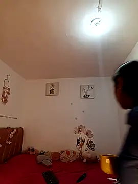 Liahdiaz  online show from March 19, 2:06 pm