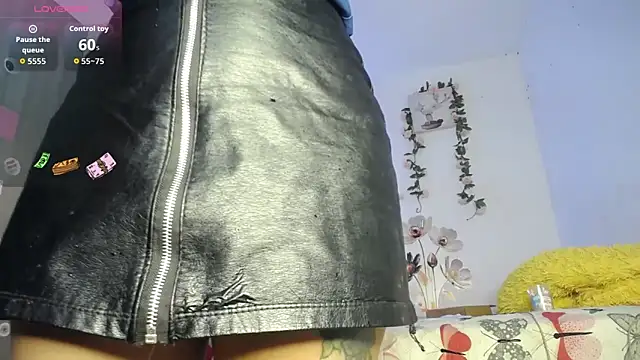 Liahdiaz  online show from February 25, 3:12 pm