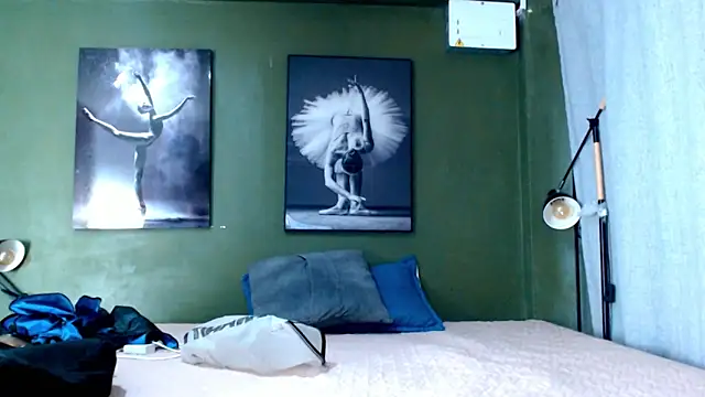 galactica  online show from October 10, 11:33 am