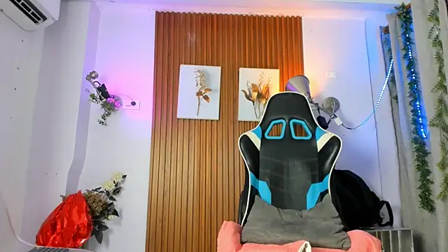 galactica  online show from October 8, 11:34 am