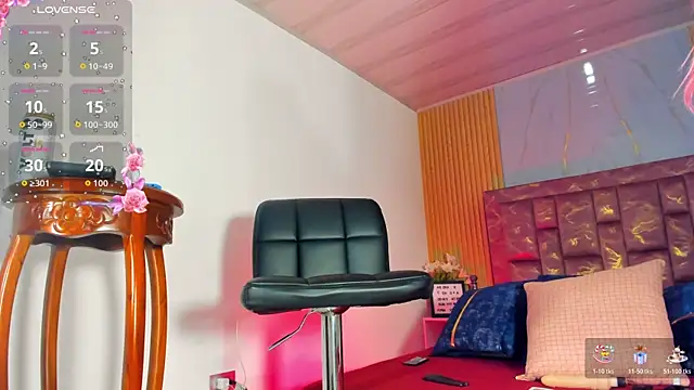 Isabella Haddad online show from November 13, 3:43 am