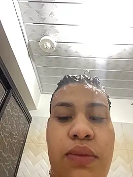 miawhithee online show from December 1, 12:00 am