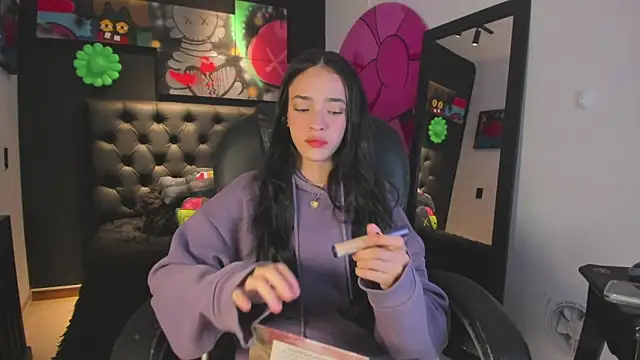 miIa bratz online show from February 20, 8:33 pm