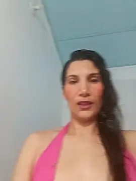 Snapshot of Nathy25 chatting on November 25, 2:34 am Nathy25 online show from November 25, 2:34 am