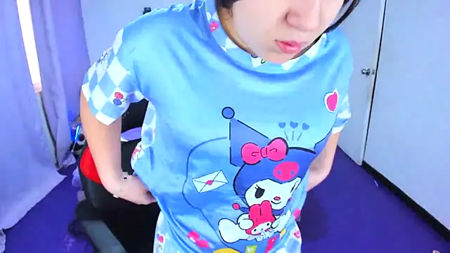 Luna Analya online show from March 5, 1:40 pm