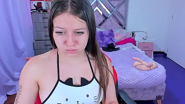 Luna Analya online show from January 15, 3:04 pm