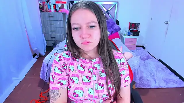 Luna Analya online show from December 17, 12:32 pm