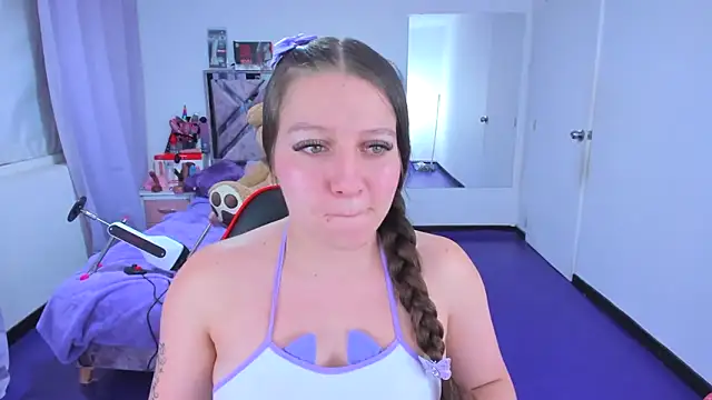 Snapshot of Luna_Analya chatting on February 7, 2:08 am Luna Analya online show from February 7, 2:08 am