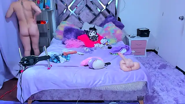 Snapshot of Luna_Analya chatting on November 28, 8:20 pm Luna Analya online show from November 28, 8:20 pm