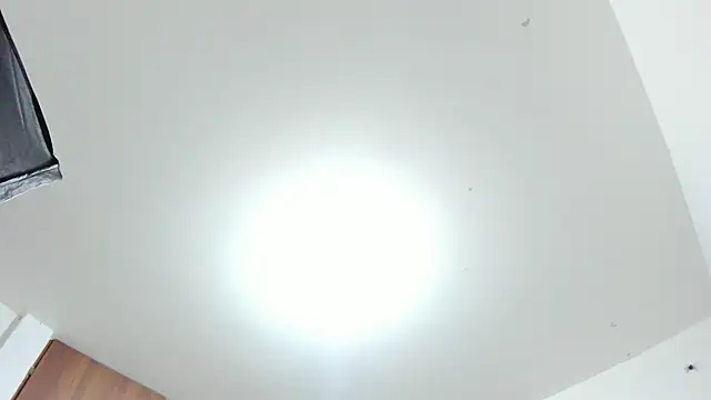 Snapshot of Rihanna_hotx chatting on November 10, 3:00 am Rihanna hotx online show from November 10, 3:00 am