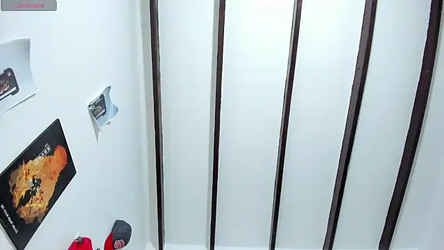 Rihanna hotx online show from February 18, 3:04 am