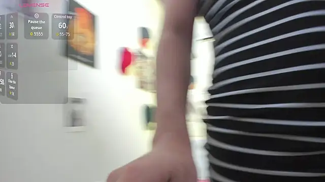 Rihanna hotx online show from February 21, 2:57 am