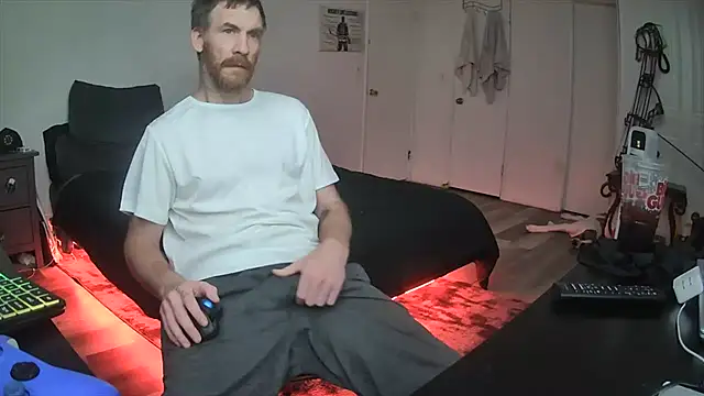 Snapshot of Tiggitytomociti chatting on June 26, 5:02 am Tiggitytomociti online show from June 26, 5:02 am