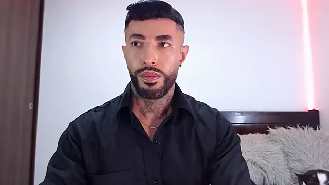 andrea de lucaa online show from January 8, 3:34 am