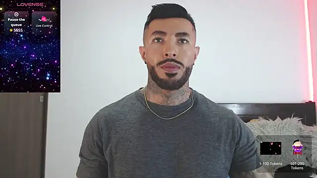 andrea de lucaa online show from March 21, 2:57 am