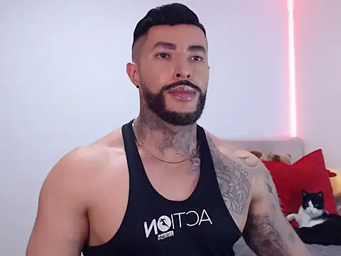 Snapshot of andrea_de_lucaa chatting on November 20, 4:02 am andrea de lucaa online show from November 20, 4:02 am