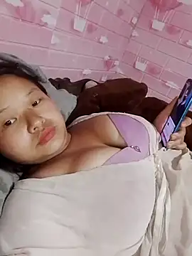 girl-babi online show from April 4, 7:26 am