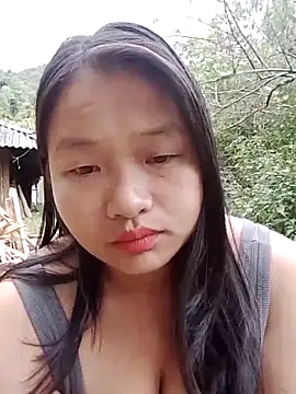 Snapshot of girl-babi chatting on September 25, 2:39 am girl-babi online show from September 25, 2:39 am