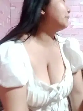 girl-babi online show from May 10, 3:21 am