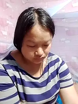 Snapshot of girl-babi chatting on June 30, 2:22 am girl-babi online show from June 30, 2:22 am