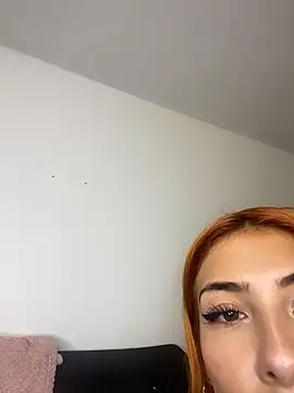 Isabella18 pink online show from April 11, 1:57 am