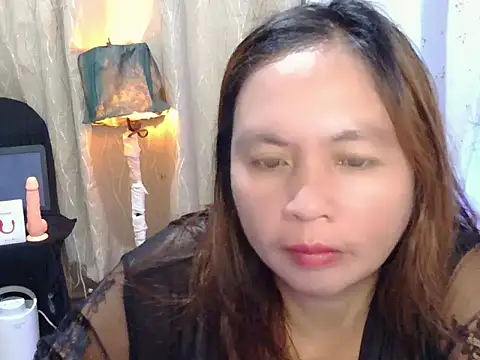 Pink Scarlet online show from October 23, 6:50 pm