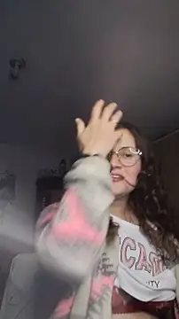 lindasyt online show from March 2, 3:07 am