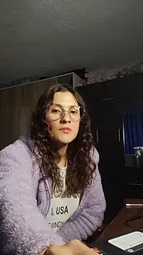 lindasyt online show from February 19, 4:53 am