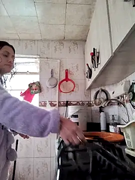 lindasyt online show from December 18, 8:34 pm