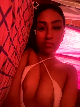 RAKEL37 online show from November 25, 1:00 pm