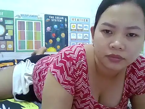 Sweeetpinay online show from March 29, 7:32 am