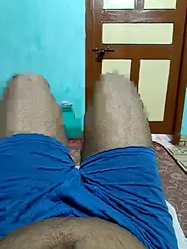 maddy3108 online show from April 13, 9:13 am