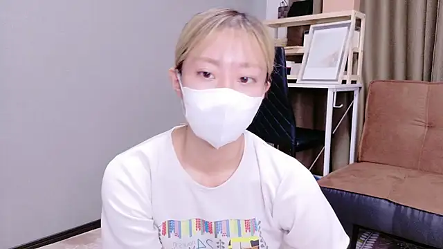 Snapshot of Nana__ch chatting on October 10, 3:40 am Nana ch online show from October 10, 3:40 am
