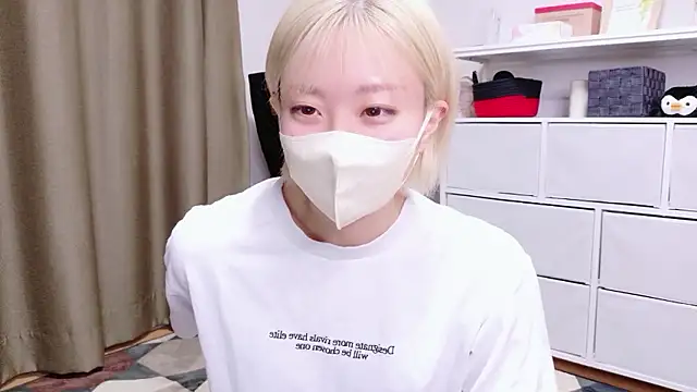 Nana  ch online show from February 23, 9:37 pm