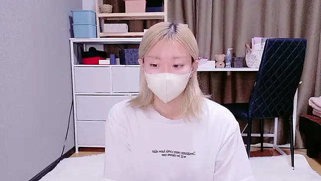 Snapshot of Nana__ch chatting on December 1, 5:52 am Nana ch online show from December 1, 5:52 am