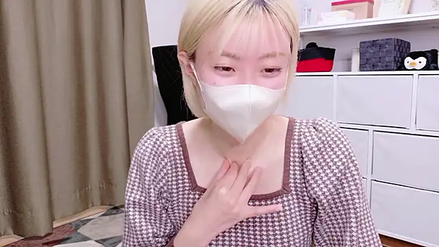 Nana  ch online show from March 18, 4:26 am