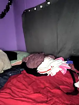 Courdles online show from November 15, 12:31 pm