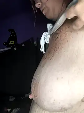 Courdles online show from October 24, 5:28 am