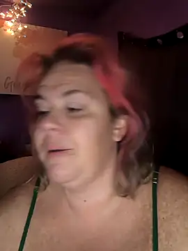 Courdles online show from December 1, 9:32 am