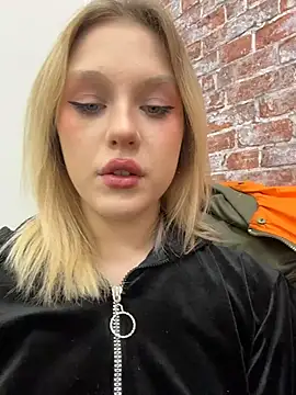 CaitlinSugar online show from January 13, 3:32 am