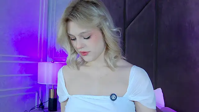 CaitlinSugar online show from October 6, 4:46 am