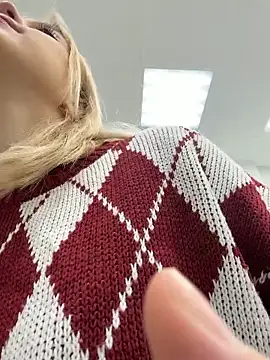 CaitlinSugar online show from November 3, 4:28 am