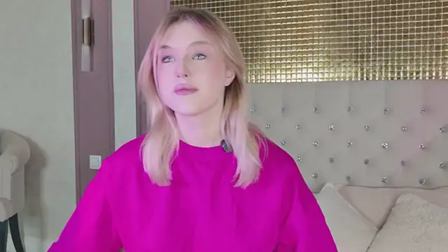 CaitlinSugar online show from March 5, 4:53 am