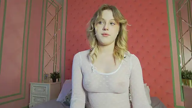 CaitlinSugar online show from May 4, 4:49 am