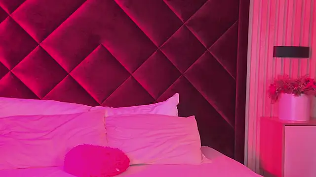 CaitlinSugar online show from May 14, 4:42 am