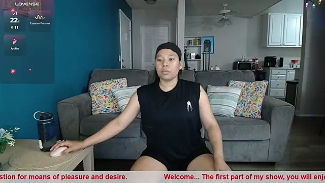 Snapshot of SHEILYN_ chatting on June 5, 4:17 am SHEILYN online show from June 5, 4:17 am