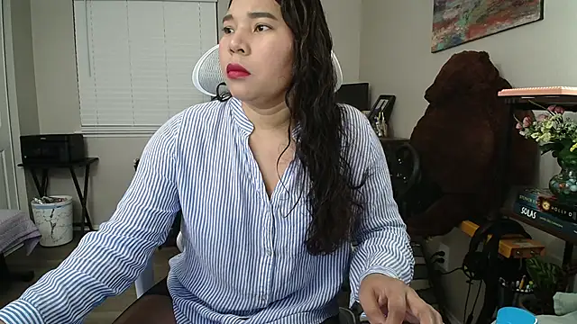 SHEILYN  online show from October 30, 8:45 am