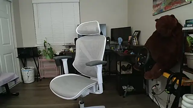 SHEILYN  online show from October 31, 6:43 am