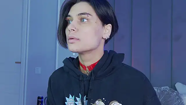 Snapshot of VioletAsh chatting on October 21, 4:34 am VioletAsh online show from October 21, 4:34 am