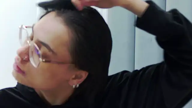 VioletAsh online show from February 7, 4:20 am